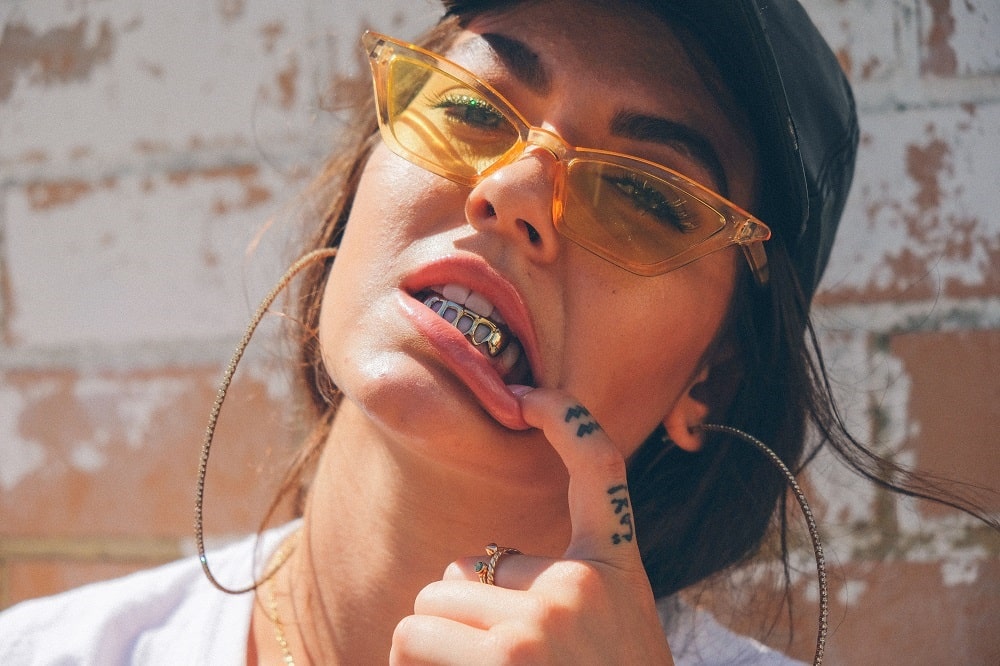 Gold Grillz and Diamonds